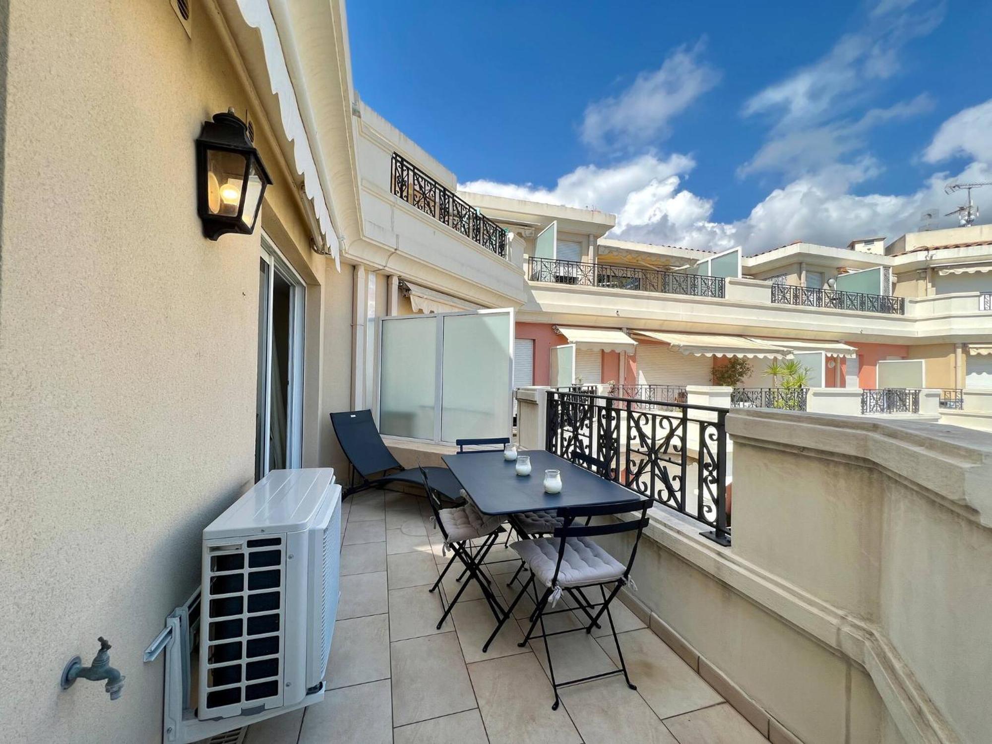 'Le Victoria Beach' Vue Mer Plein Centre, Spacieux Мантон Екстер'єр фото